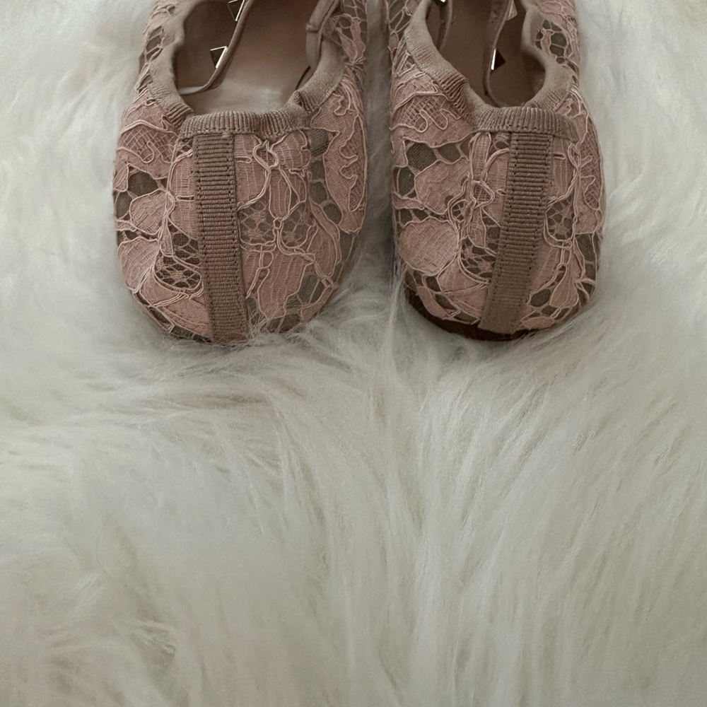 Valentino Garavani Flats - Picture 3 of 6